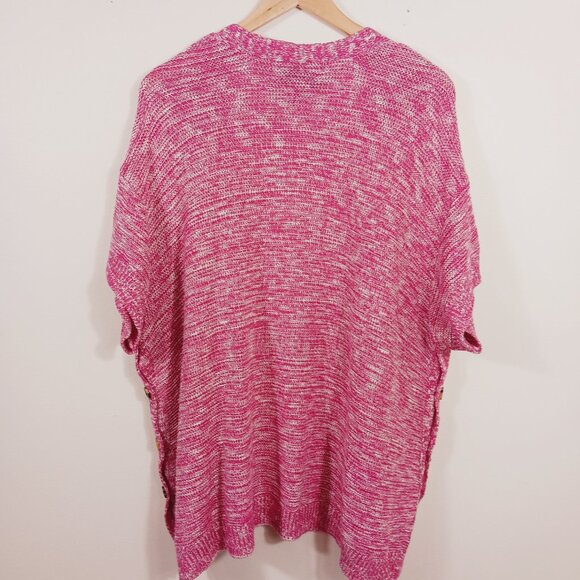 Lane Bryant, Sweater Wrap, Size 22/24, Pink/White Weave, Button Detail on Sides - Picture 6 of 15